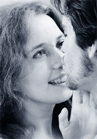 Поцілунки зранку продовжують життя на 5 років Поцілунки зранку продовжують життя на 5 років