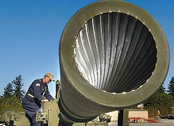 Янукович йде на поступки Росії. У ВПК Янукович йде на поступки Росії. У ВПК