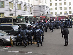 На Київ їде донецький “Беркут”? На Київ їде донецький “Беркут”?