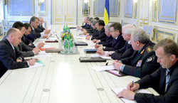 Ющенко вислухав силовиків. В частині виконання його Указу про розпуск парламенту