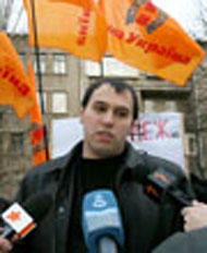 Акція “Студентського братства” закінчилась криміналом. В Криму - політичні репресії Акція “Студентського братства” закінчилась криміналом. В Криму - політичні репресії