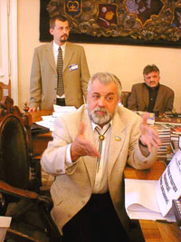 Рухівець Танюк вважає, що поспішати під час прийняття законів не слід Рухівець Танюк вважає, що поспішати під час прийняття законів не слід