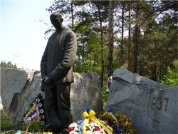 У Києві відкритий Музей радянської окупації. Після відкриття був скоєний хакерський напад на сайт Товариства Меморіал імені Василя Стуса У Києві відкритий Музей радянської окупації. Після відкриття був скоєний хакерський напад на сайт Товариства Меморіал імені Василя Стуса