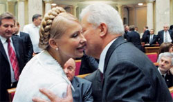 Мороз проявляє активність, тому, що йому загрожує крах. Так думають у БЮТ Мороз проявляє активність, тому, що йому загрожує крах. Так думають у БЮТ