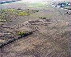 На території абсолютної влади януковичів нищать пам'ятки, старші за єгипетські піраміди На території абсолютної влади януковичів нищать пам'ятки, старші за єгипетські піраміди