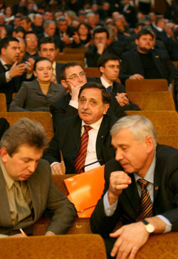 З'їзд НСНУ відбувся без несподіванок і сюрпризів З'їзд НСНУ відбувся без несподіванок і сюрпризів