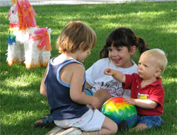 БЮТ обурився на уряд. За подвійні стандарти БЮТ обурився на уряд. За подвійні стандарти