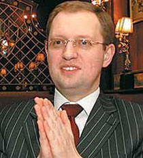 Спікеріада. Фракція НУ-НС підтримала кадидатуру Яценюка на спікера Спікеріада. Фракція НУ-НС підтримала кадидатуру Яценюка на спікера