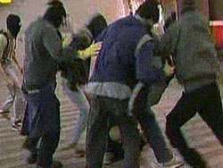 Черновецький перейшов до відверто бандитських методів Черновецький перейшов до відверто бандитських методів