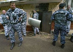 Мордобій у “Південному”. Для рейдерів і дерибанщиків свят не існує Мордобій у “Південному”. Для рейдерів і дерибанщиків свят не існує