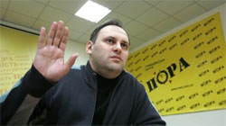 Нардепа Каськіва росіяни прирівняли до Лужкова Нардепа Каськіва росіяни прирівняли до Лужкова