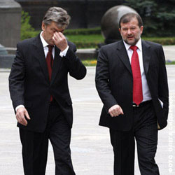 Правоохоронці вважають, що красти у киян мільярди - законно Правоохоронці вважають, що красти у киян мільярди - законно