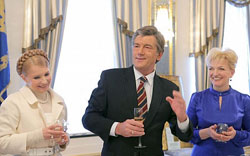 Парламент розглядає питання про довіру прем'єр-міністру, замість бюджету