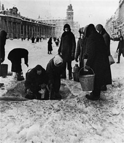 Космічне гартування триває. Від Подолу до Дніпра рукою подати, нащо там вода? Космічне гартування триває. Від Подолу до Дніпра рукою подати, нащо там вода?