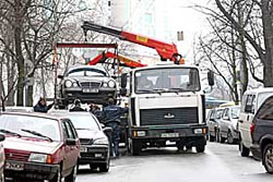 Уряд підпорядкував евакуатори ДАЇ Уряд підпорядкував евакуатори ДАЇ