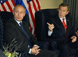 Путін і Буш підпишуть “Дорожню карту”. Щоб не відстати від України Путін і Буш підпишуть “Дорожню карту”. Щоб не відстати від України