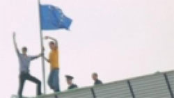 Хроніка Майдану в Кишиневі. Журналісти знайшли явний слід спецслужб у погромах Хроніка Майдану в Кишиневі. Журналісти знайшли явний слід спецслужб у погромах