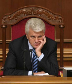 Литвин до нардепів: або працюємо, або саморозпускаємося