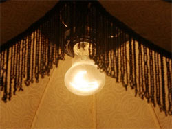 В ЄС зборонили 100-ватні лампочки В ЄС зборонили 100-ватні лампочки