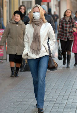 Епідемія - це надовго. ВООЗ пророкує три хвилі Епідемія - це надовго. ВООЗ пророкує три хвилі