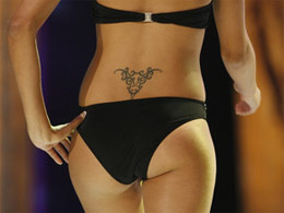 Чоловіки найкраще запам’ятовують “сексуальні” жіночі тіла