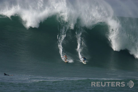 12-метрові хвилі 12-метрові хвилі