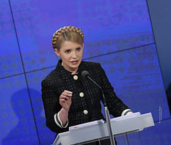 Тимошенко стверджує, що Януковича обдурили Тимошенко стверджує, що Януковича обдурили