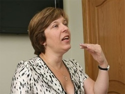 Агітки і життя. Уряд Азарова запропонував фікцію замість податкових канікул Агітки і життя. Уряд Азарова запропонував фікцію замість податкових канікул