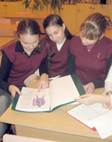 Реформа від Табачника. У школах Львова - жодного підручника Реформа від Табачника. У школах Львова - жодного підручника