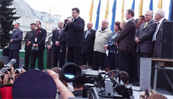 Сьогодні у парламенті опозиційні партії вирішать як жити далі Сьогодні у парламенті опозиційні партії вирішать як жити далі