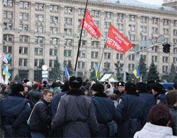 Організаторів Майдану викликали до міліції щоб кинути у буцегарню? Організаторів Майдану викликали до міліції щоб кинути у буцегарню?