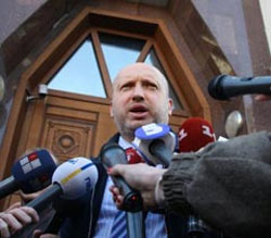 Турчинов розпочав ранок зі спілкування з слідчими ГПУ, яких назвав барометром Турчинов розпочав ранок зі спілкування з слідчими ГПУ, яких назвав барометром