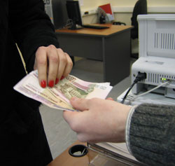 Львівських митників упіймали на брехні і спробі контрабанди Львівських митників упіймали на брехні і спробі контрабанди