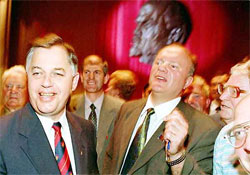 Симоненко і Зюганов засновують СП “Провокація”? Презентація планується у Львові Симоненко і Зюганов засновують СП “Провокація”? Презентація планується у Львові