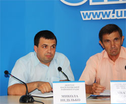 Хроніки безпрєдєлу. На Васильківщині влада і кримінал об’єдналися у боротьбі з інакодумством Хроніки безпрєдєлу. На Васильківщині влада і кримінал об’єдналися у боротьбі з інакодумством