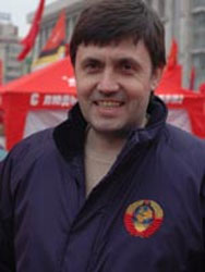 Комуністи кажуть, що влада перенесе вибори на 2015 рік