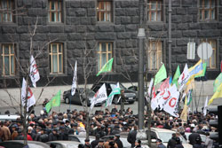 У понеділок обдурені владою чорнобильці і афганці вийдуть на вулиці У понеділок обдурені владою чорнобильці і афганці вийдуть на вулиці