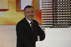 Україна для людей. Прокурори погуділи у найдорожчому клубі Києва, за підрахунками ТСН, на 300 тисяч Україна для людей. Прокурори погуділи у найдорожчому клубі Києва, за підрахунками ТСН, на 300 тисяч