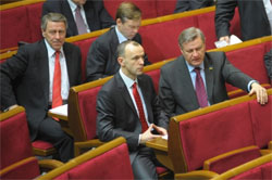 Опозиція блокуватиме Раду, поки влада не припинить знущатися над Тимошенко
