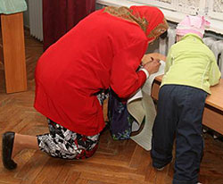 Партія регіонів втрачає довіру електорату Партія регіонів втрачає довіру електорату