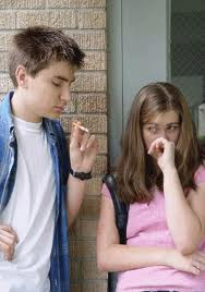 Доведено: більшість шкідливих звичок людина отримує ще в школі Доведено: більшість шкідливих звичок людина отримує ще в школі