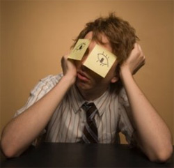 Нудьга призводить до флірту чоловіків на роботі і руйнує сім`ї Нудьга призводить до флірту чоловіків на роботі і руйнує сім`ї