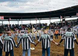 Ще один крок до побудови поліцейської держави: за тиждень для обміну навіть 10 доларів буде потрібен паспорт Ще один крок до побудови поліцейської держави: за тиждень для обміну навіть 10 доларів буде потрібен паспорт