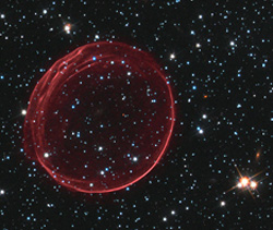 Минулого року у космосі було виявлено гігантську ялинкову кулю Минулого року у космосі було виявлено гігантську ялинкову кулю