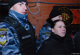 Після операцій з ліквідації організованих злочинних угрупувань, “Беркут” перетворився на політичну охранку окупаційного режиму Януковича Після операцій з ліквідації організованих злочинних угрупувань, “Беркут” перетворився на політичну охранку окупаційного режиму Януковича