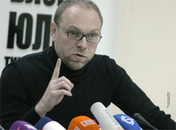 Тимошенко оглянуть німецькі лікарі Тимошенко оглянуть німецькі лікарі