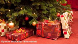 Три тижні українські діти не можуть отримати різдвяні подарунки Три тижні українські діти не можуть отримати різдвяні подарунки