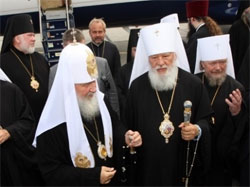 Конфлікт між аскетами «русского міра» не має нічого спільного ні з церквою, ні з вірою Конфлікт між аскетами «русского міра» не має нічого спільного ні з церквою, ні з вірою