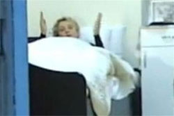 Німецькі лікарі заявляють, що головне - здоров’я пацієнтки, а не спекуляції Німецькі лікарі заявляють, що головне - здоров’я пацієнтки, а не спекуляції