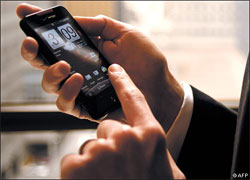 Через помилку в Android фотографії користувачів завантажуються на віддалений сервер Через помилку в Android фотографії користувачів завантажуються на віддалений сервер